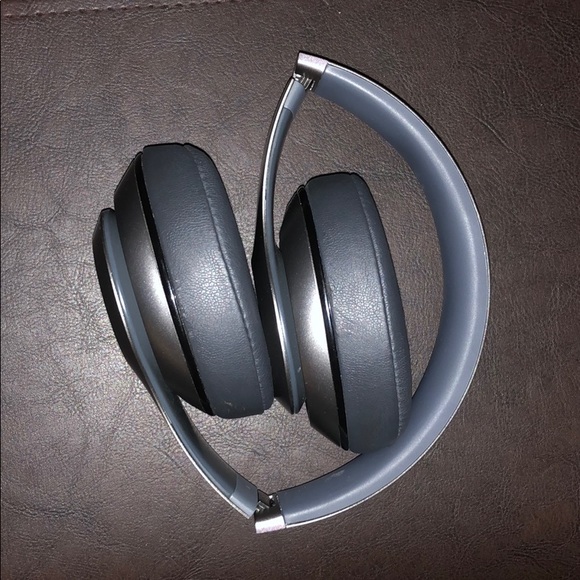 Dr. Dre Beats solos 3 - Picture 3 of 3